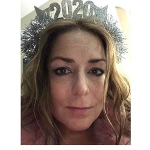 Meet your Posher, Elizabeth